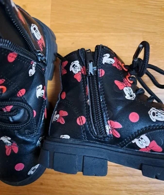 Minnie Boots Size 25 Primark – photo 3